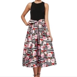 SLNY Floral Flare Sleeveless Dress... Size 16